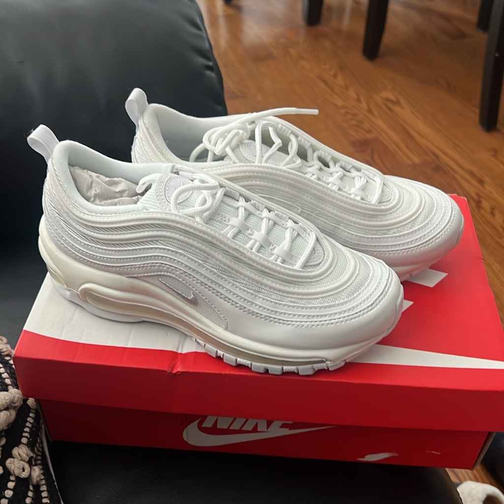 Nike Air Max 97 Triple White Pure Platinum Shoes Brand New Never Worn